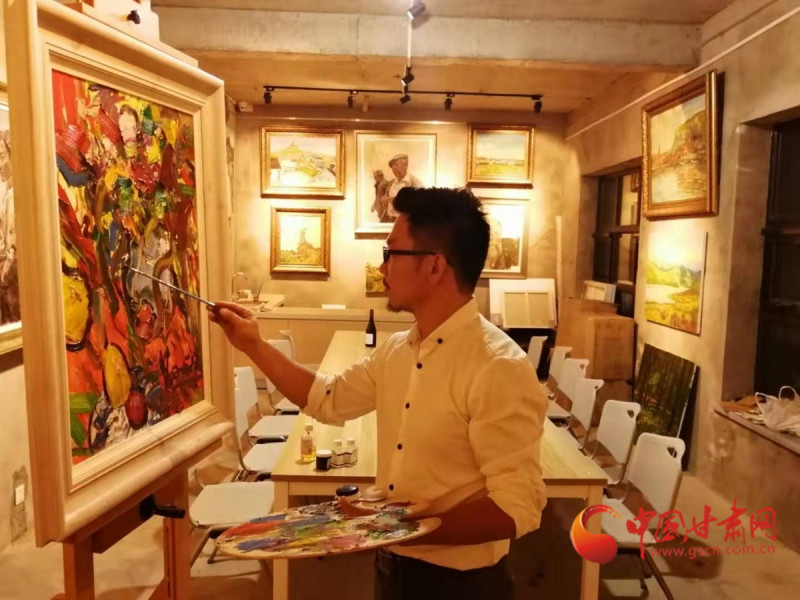 1909年咋建造黃河鐵橋？蘭州大學(xué)教師王威用油畫(huà)再現(xiàn)百年往事