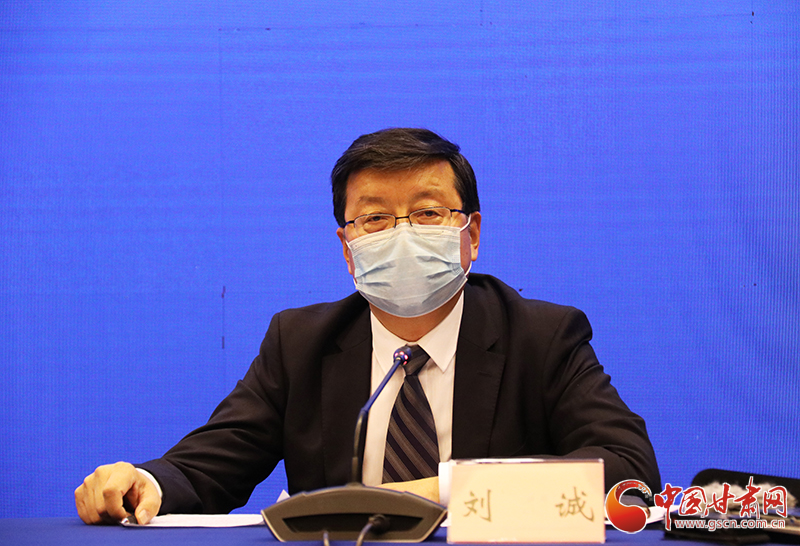 甘肅省人社廳：落實落細(xì)“四個確?！贝胧?實現(xiàn)貧困人口基本養(yǎng)老保險全覆蓋（圖）