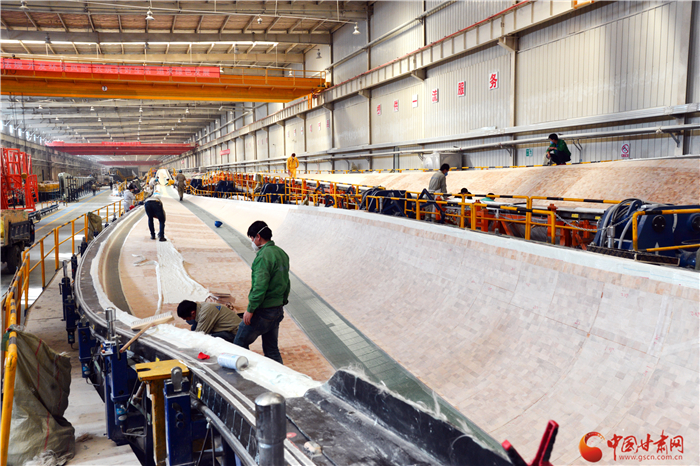 “擰緊”防控閥 打出“組合拳”——玉門市三向發(fā)力推動(dòng)疫情防控、復(fù)工復(fù)產(chǎn)、脫貧攻堅(jiān)齊頭并進(jìn)（圖）