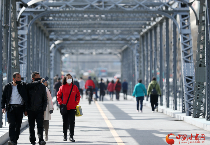 【春暖花開】甘肅蘭州：市民擁抱自然 樂享美好春光（組圖）