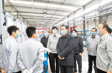 趙樂際在甘肅調(diào)研時強調(diào) 緊緊圍繞統(tǒng)籌疫情防控和經(jīng)濟社會發(fā)展決策部署跟進(jìn)監(jiān)督保障落實