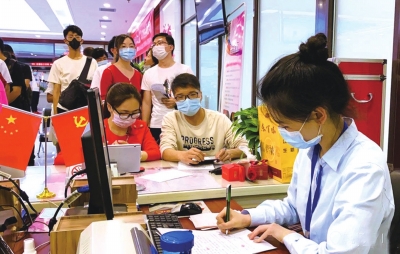 “幸有所愛，不畏山?！?“5·20”當(dāng)天蘭州城關(guān)區(qū)有521對新人領(lǐng)證