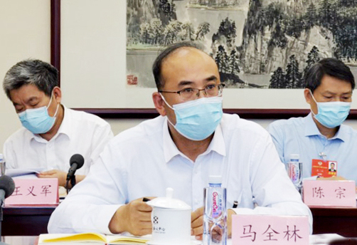 【代表委員說(shuō)·治沙】馬全林委員：加大沙區(qū)、山區(qū)與鄉(xiāng)村綠化支持力度