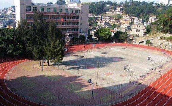 蘭州四城區(qū)初一新生7月23日去對(duì)口學(xué)?？窗?>
        </a><em>蘭州四城區(qū)初一新生7月23日去對(duì)口學(xué)?？窗?/em></li>
    <li><a  target=