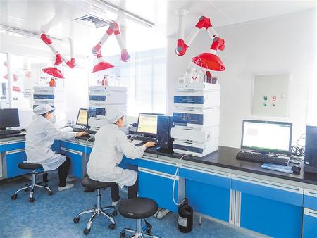 【抓“六穩(wěn)” 促“六?！薄繙p輕企業(yè)負擔 幫助渡過難關(guān)