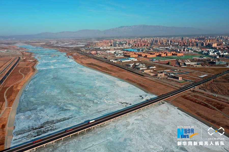 【“飛閱”中國(guó)】壯美！戈壁“銀河”