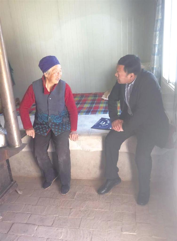 榆中縣扶貧開(kāi)發(fā)辦公室黨組書(shū)記、主任王國(guó)福：建言獻(xiàn)策當(dāng)助手 沖鋒陷陣排頭兵