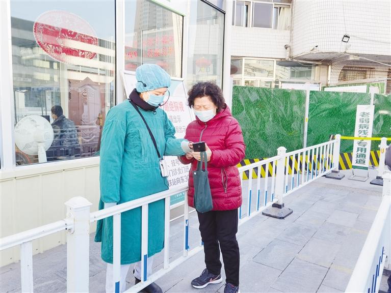 智能生活下，老年人的“數(shù)字鴻溝”如何跨越？