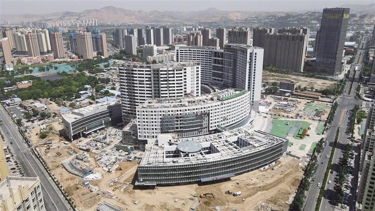 安寧區(qū)堅持把項(xiàng)目建設(shè)作為推動發(fā)展的第一引擎 力爭年內(nèi)建成36個項(xiàng)目