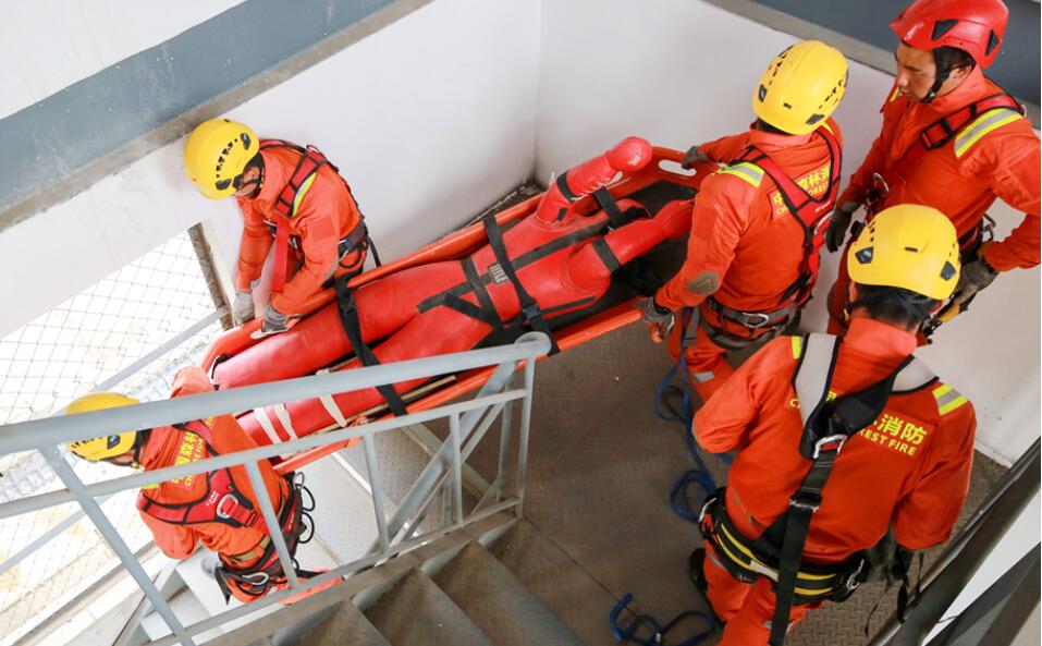 【隴拍客】超燃！ “火焰藍(lán)”競技比武火力全開