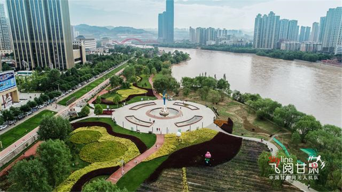 【聚焦2022甘肅兩會·代表委員說】崔景瑜委員：加快蘭西城市群建設(shè) 構(gòu)建蘭州、西寧“雙圈”發(fā)展格局