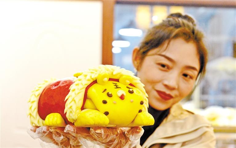 小老虎花餑餑，你舍得吃嗎？