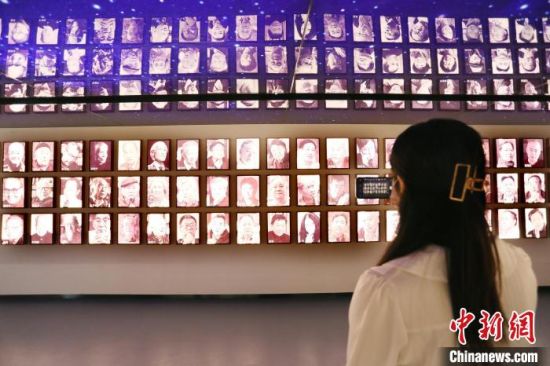 2021年8月21日，蘭州市民參觀讀者博物館。(資料圖) 高展 攝