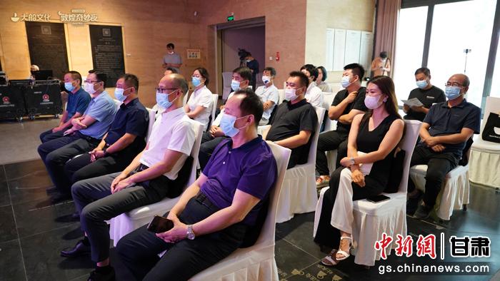 親子音樂舞臺(tái)劇《敦煌奇妙夜》全國巡演新聞發(fā)布會(huì)現(xiàn)場(chǎng)。