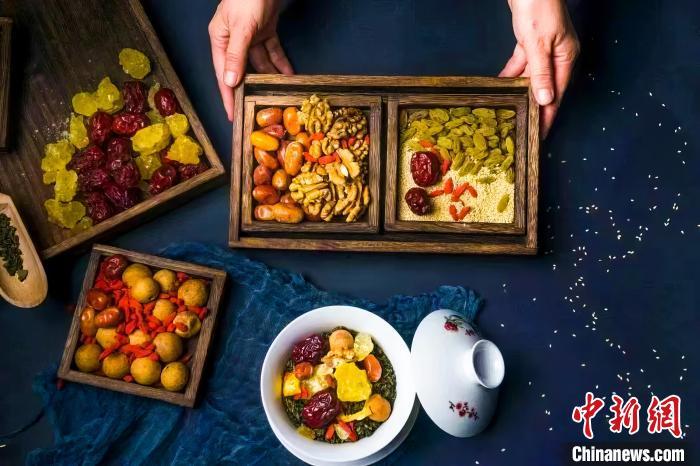 2023年5月，拍攝的臨夏蓋碗茶所需原料。(資料圖)臨夏市融媒體中心供圖